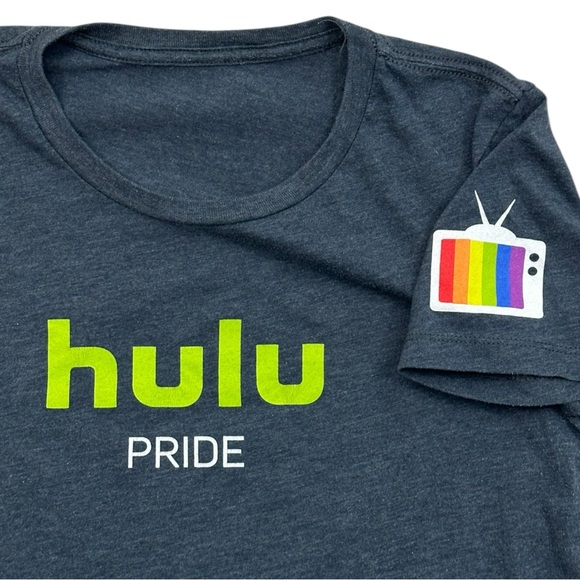Hulu Pride Women's Tee M - Picture 3 of 4